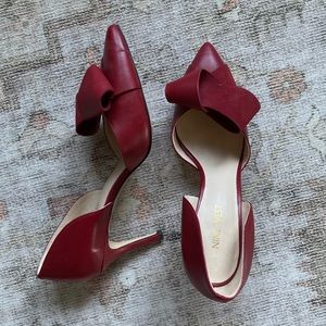Red Nine West Pumps